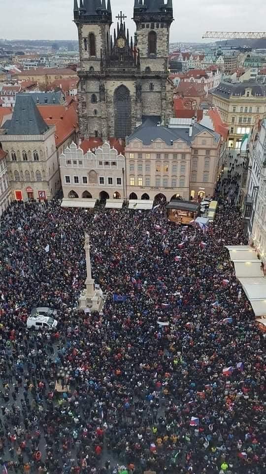 COVID-protests-Prag